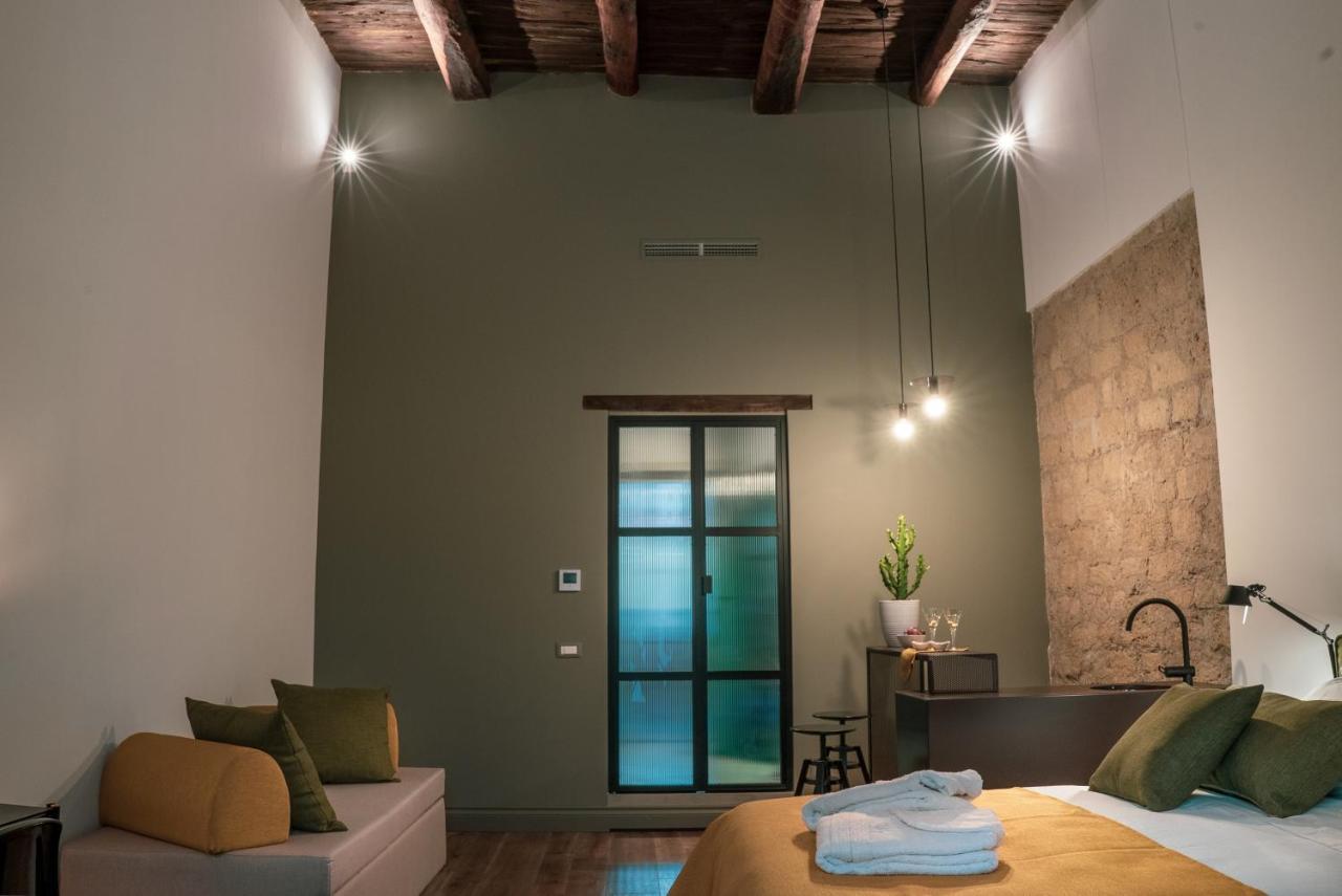 Artemisia Domus - Centro Storico Hotel Naples Exterior photo