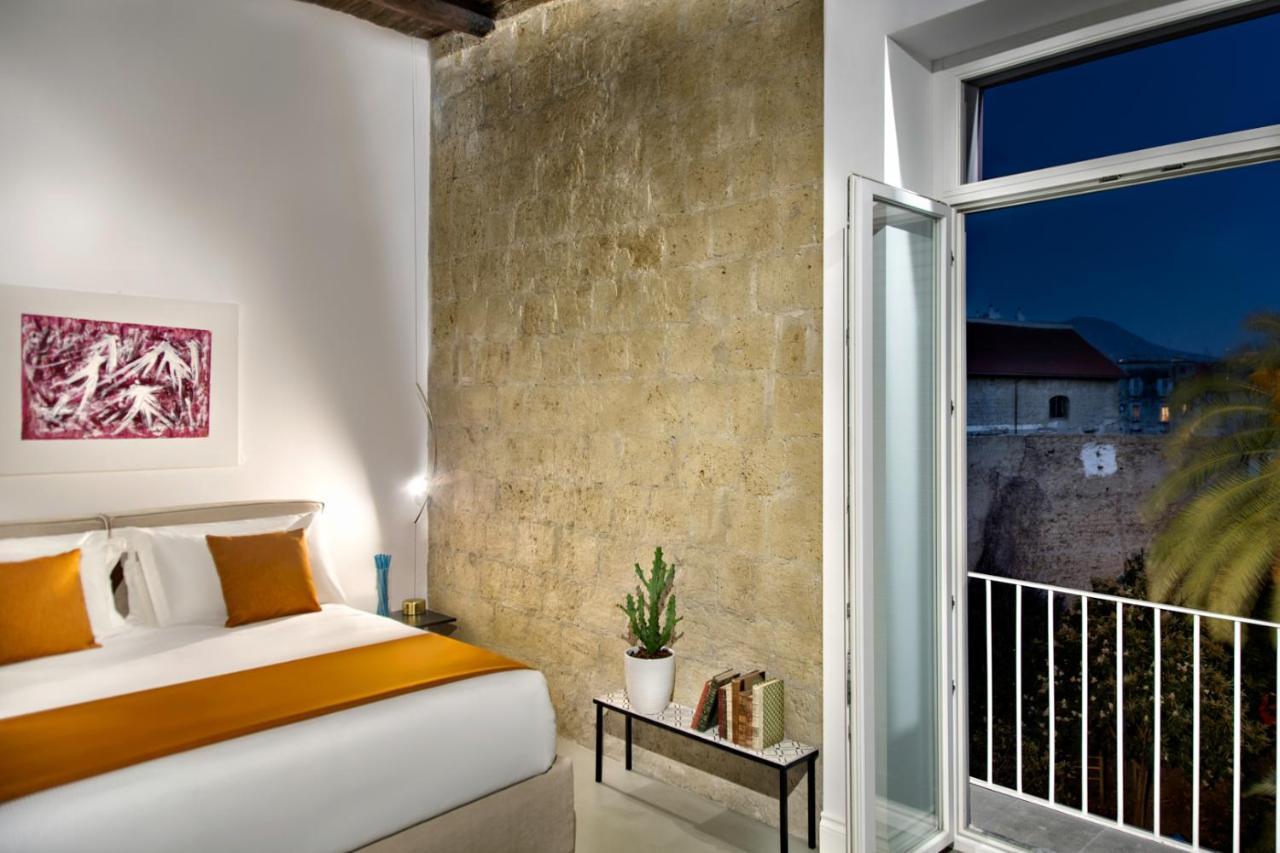 Artemisia Domus - Centro Storico Hotel Naples Exterior photo